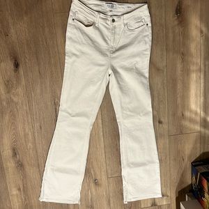 Judy Blue mid rise bootcut white denim.